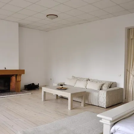 Ongal בית הארחה