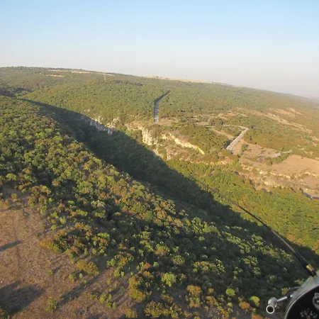 Ongal בית הארחה