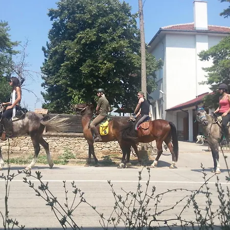 Πανσιόν Ongal Κρουσούνα